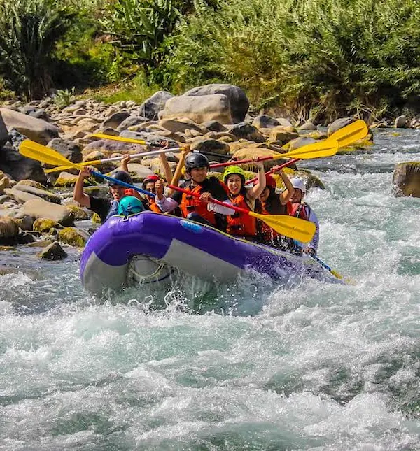 30. Canotaje de aventura